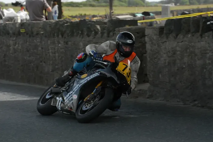 Framed Print : Andrew Brown (Triumph) 2009 Southern 100