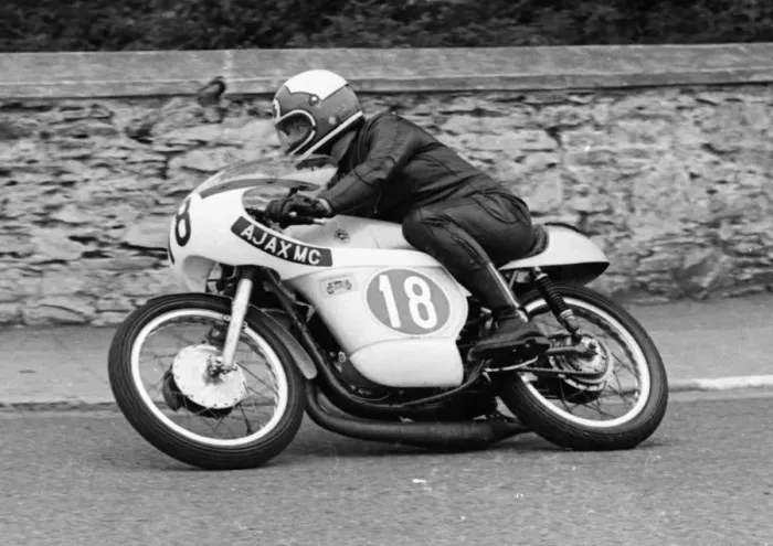 Framed Print : Andrew Hardman (Bultaco) 1973 Lightweight Manx Grand Prix Framed Print : Andrew Hardman (Bultaco) 1973 Lightweight Manx Grand Prix