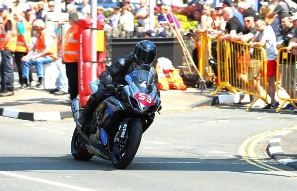Andrew Soar (Suzuki) 2016 Supersport TT