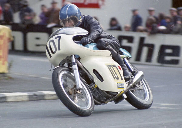 Andy Alexander (Metisse) 1974 Senior Manx Grand Prix
