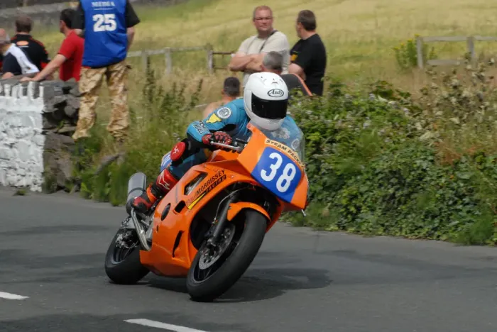 Framed Print : Andy Cowin (Kawasaki) 2009 Southern 100 Framed Print : Andy Cowin (Kawasaki) 2009 Southern 100