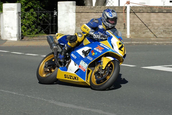 Andy Lovett (Suzuki) 2010 Senior Manx Grand Prix