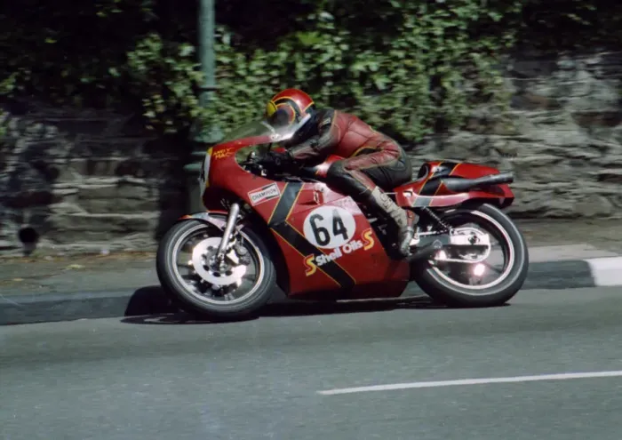 Framed Print : Andy McGladdery (Suzuki) 1982 Classic TT Framed Print : Andy McGladdery (Suzuki) 1982 Classic TT