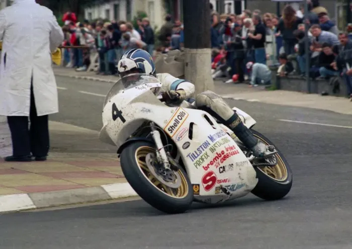 Framed Print : Andy McGladdery (Suzuki) 1987 Formula One TT Framed Print : Andy McGladdery (Suzuki) 1987 Formula One TT
