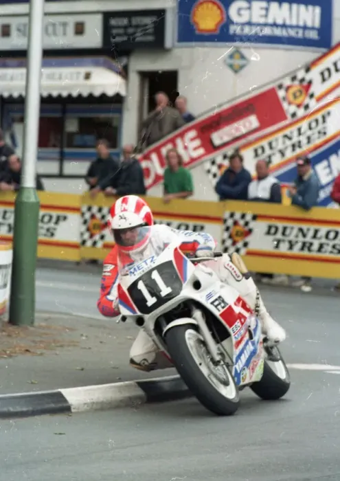 Framed Print : Andy McGladdery (Suzuki) 1989 Production 1300 TT Framed Print : Andy McGladdery (Suzuki) 1989 Production 1300 TT