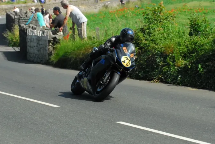 Framed Print : Andy Soar (Suzuki) 2013 Southern 100 Framed Print : Andy Soar (Suzuki) 2013 Southern 100