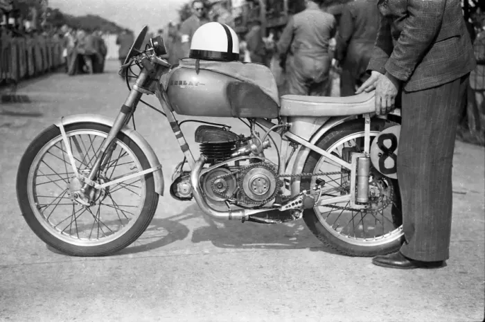 Framed Print : Anelay, 1952 Ultra Lightweight TT Framed Print : Anelay, 1952 Ultra Lightweight TT