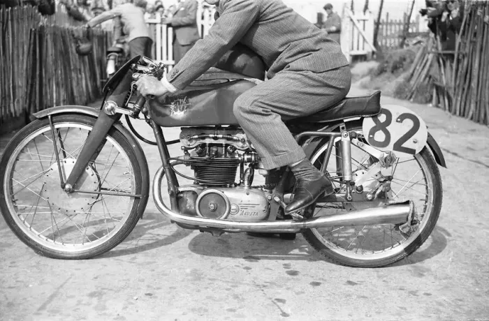 Framed Print : Angelo Coperta (MV) 1952 Ultra Lightweight TT Framed Print : Angelo Coperta (MV) 1952 Ultra Lightweight TT