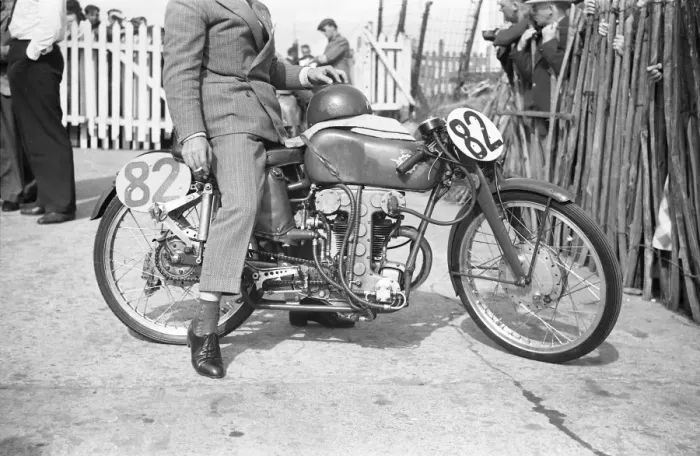 Framed Print : Angelo Copeta (MV) 1952 Ultra Lightweight TT Framed Print : Angelo Copeta (MV) 1952 Ultra Lightweight TT