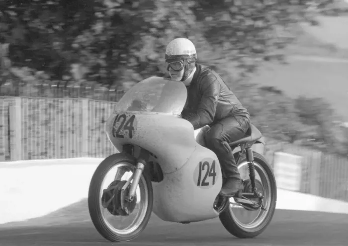 Framed Print : Anthony Anderson (Matchless) 1970 Senior TT Framed Print : Anthony Anderson (Matchless) 1970 Senior TT