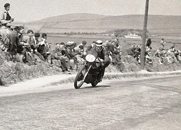 Archie Fenn (Norton) 1951 Senior TT