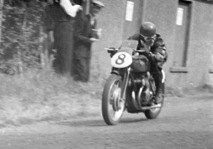 Framed Print : Arciso Artesiani (Gilera) 1949 Ulster Grand Prix Framed Print : Arciso Artesiani (Gilera) 1949 Ulster Grand Prix