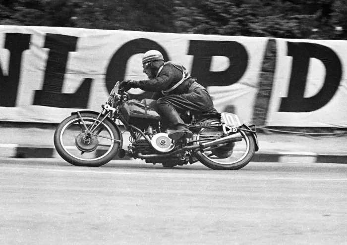 Framed Print : Arnold Jones (Guzzi) 1950 Lightweight TT Framed Print : Arnold Jones (Guzzi) 1950 Lightweight TT