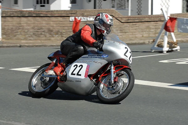 Arthur Browning (Seeley) 2010 Junior Classic TT
