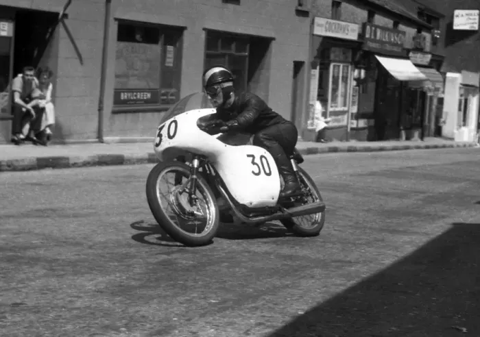Framed Print : Arthur Wheeler (Ducati) 1958 Ultra Lightweight TT Framed Print : Arthur Wheeler (Ducati) 1958 Ultra Lightweight TT