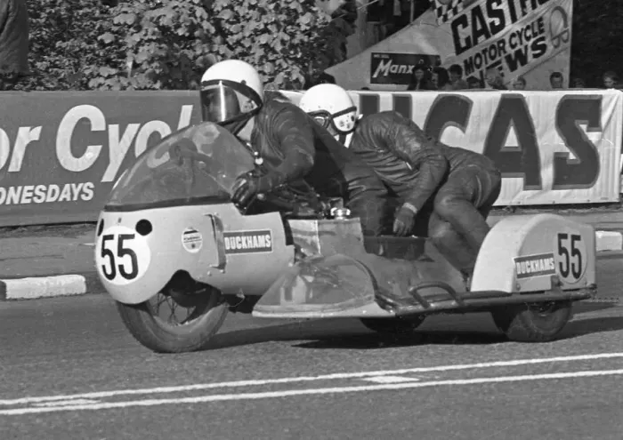 Framed Print : Artie Oates & Edda Oates (BSA) 1973 750 Sidecar TT Framed Print : Artie Oates & Edda Oates (BSA) 1973 750 Sidecar TT