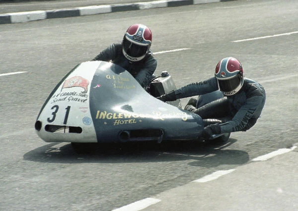 Artie Oates & Edda Oates (Inglewood Kawasaki) 1980 Sidecar TT
