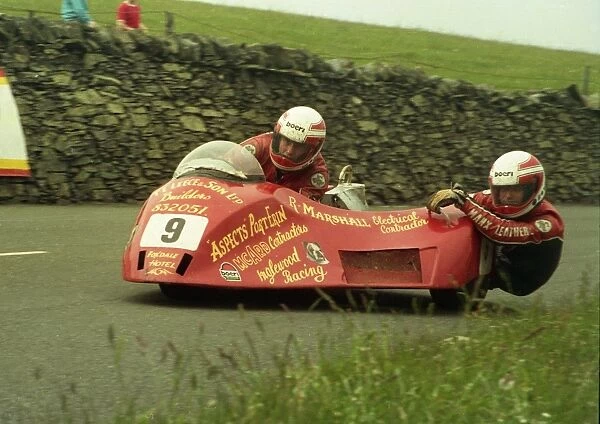 Artie Oates & Edda Oates (Yamaha) 1987 Sidecar TT