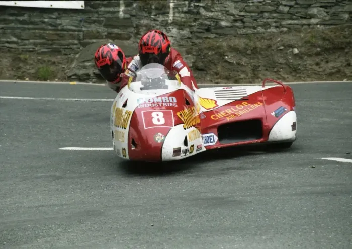 Framed Print : Artie Oates & Stuart Pitts (Kawasaki) 1992 Sidecar TT Framed Print : Artie Oates & Stuart Pitts (Kawasaki) 1992 Sidecar TT
