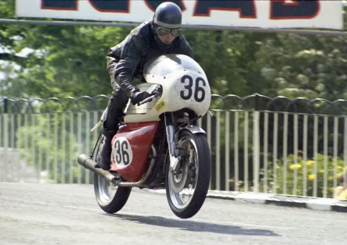 Framed Print : Austin Hockley (Norton) 1971 Formula 750 TT Framed Print : Austin Hockley (Norton) 1971 Formula 750 TT