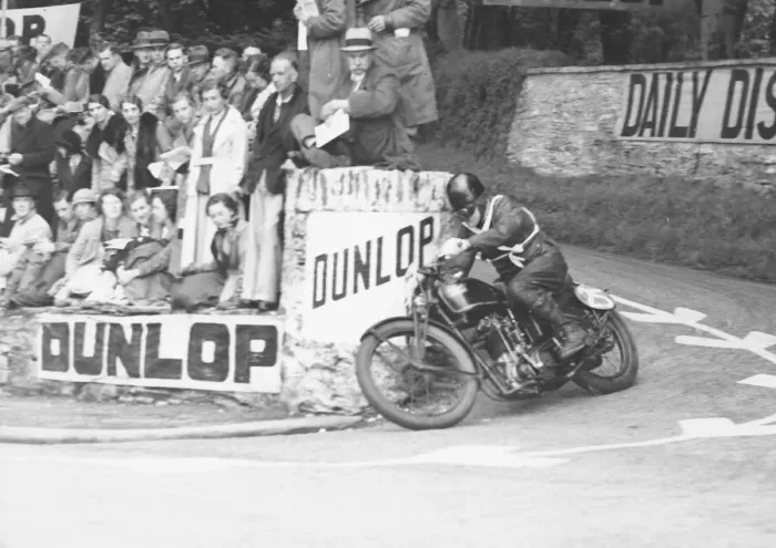 Framed Print : Austin Munks (Velocette) 1935 Junior Manx Grand Prix Framed Print : Austin Munks (Velocette) 1935 Junior Manx Grand Prix