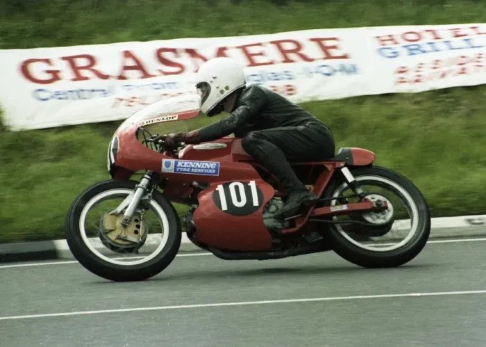 Framed Print : Bill Barker (Aermacchi) 1981 Formula 3 TT Framed Print : Bill Barker (Aermacchi) 1981 Formula 3 TT