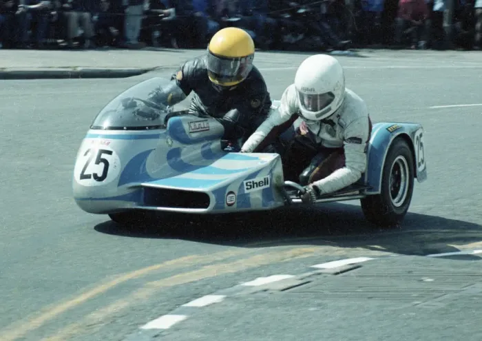 Framed Print : Barrie Moran & Ron Hardy (Konig) 1981 Sidecar TT