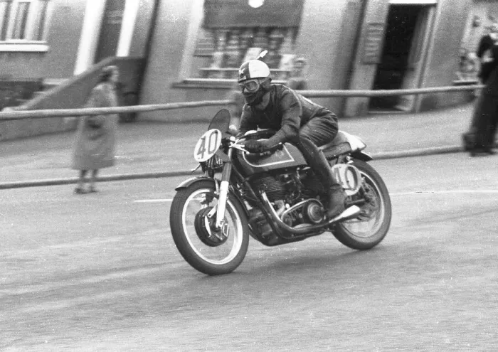 Framed Print : Barry Cortvriend (Matchless) 1957 Senior Manx Grand Prix Framed Print : Barry Cortvriend (Matchless) 1957 Senior Manx Grand Prix