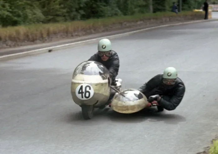 Framed Print : Barry Dungworth & Nigel Caddow (BMW) 1965 Sidecar TT Framed Print : Barry Dungworth & Nigel Caddow (BMW) 1965 Sidecar TT