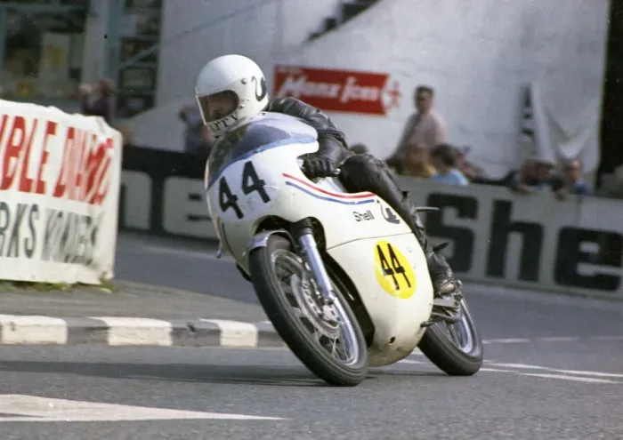 Framed Print : Barry Hall (Seeley) 1973 Senior Manx Grand Prix Framed Print : Barry Hall (Seeley) 1973 Senior Manx Grand Prix