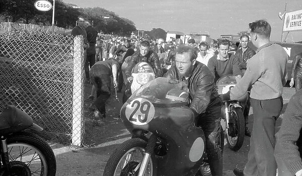 Barry Lindley (Matchless) 1962 Senior Manx Grand Prix