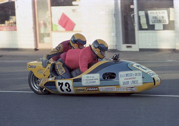 Barry Phetean & Steven Wolfenden (Windle Yamaha) 1979 Sidecar TT