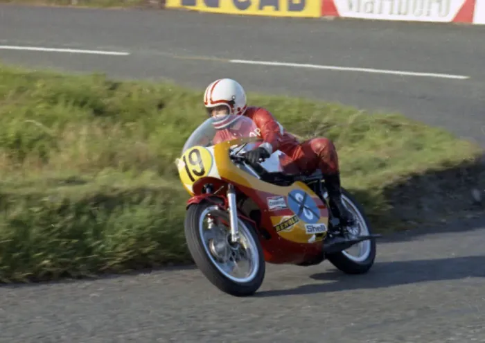 Framed Print : Barry Randle (Padgett Yamaha) 1974 Senior TT Framed Print : Barry Randle (Padgett Yamaha) 1974 Senior TT