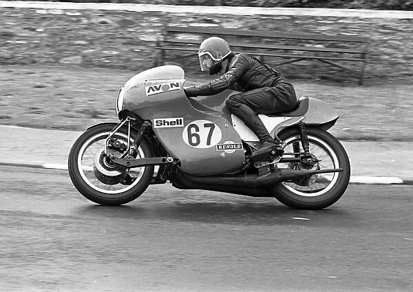Barry Sims (Difazio Suzuki) 1975 Senior Manx Grand Prix