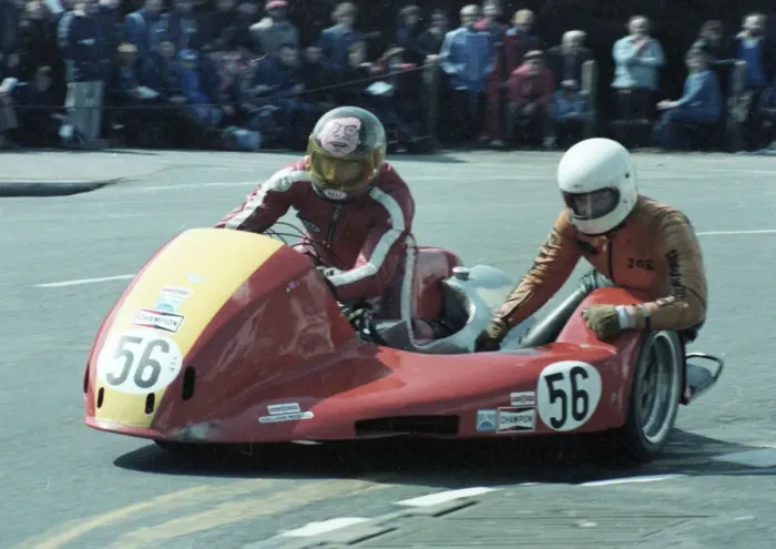 Framed Print : Barry Sloper & Norman Fear (Kawasaki) 1981 Sidecar TT Framed Print : Barry Sloper & Norman Fear (Kawasaki) 1981 Sidecar TT