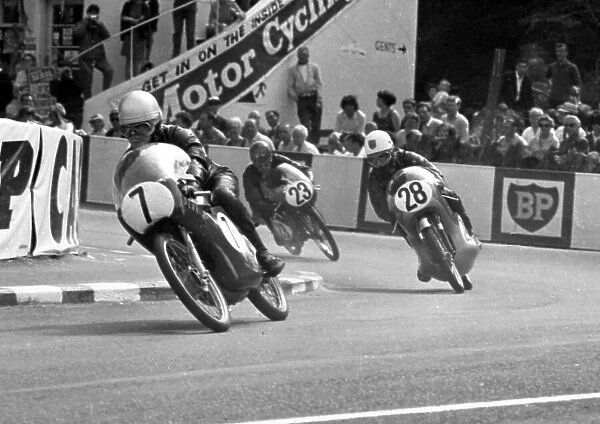 Barry Smith Derbi John Lawley Honda 1967 50cc TT