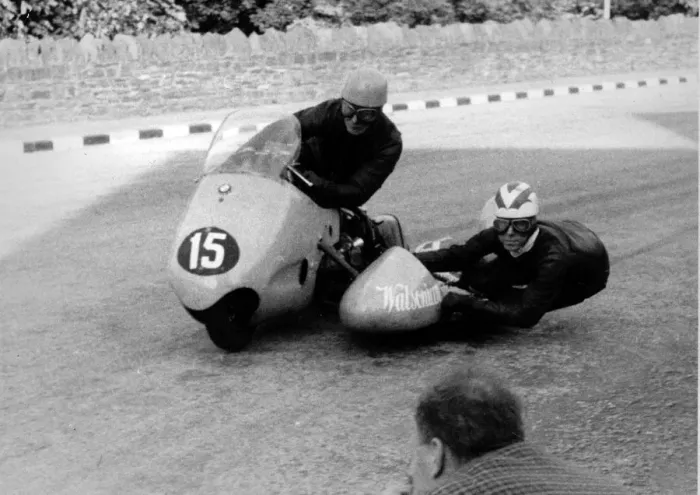 Framed Print : Bill Beevers & John Chisnall (BMW) 1960 Sidecar TT Framed Print : Bill Beevers & John Chisnall (BMW) 1960 Sidecar TT