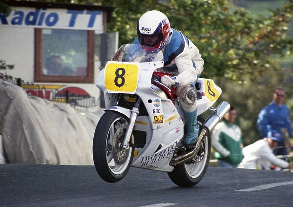 Ben Hines (Suzuki) 1990 Senior Manx Grand Prix