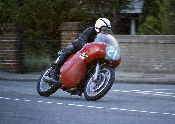 Ben Noble Norton 1973 Junior Manx Grand Prix