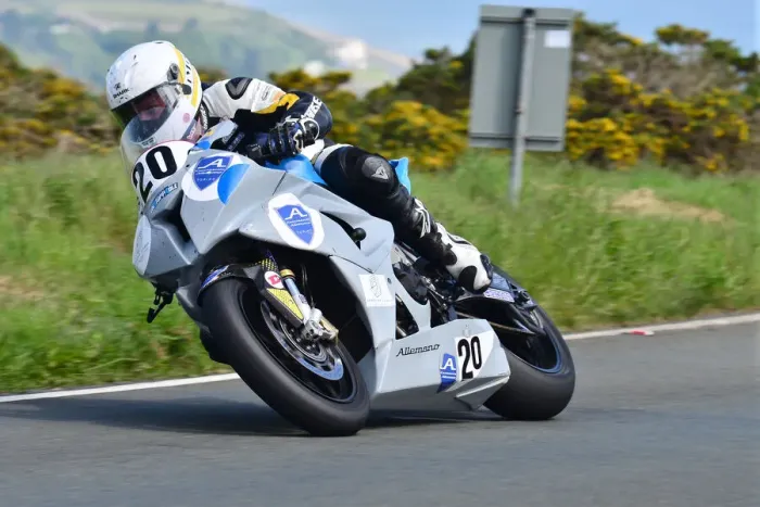 Framed Print : Ben Wylie (BMW) 2014 Superbike TT