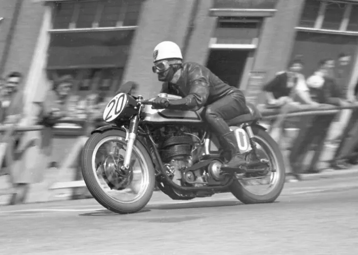Framed Print : Bernard Codd (Norton) 1957 Senior TT Framed Print : Bernard Codd (Norton) 1957 Senior TT