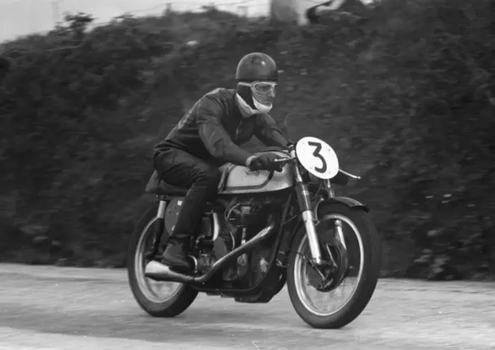 Framed Print : Bernard Morle (Norton) 1957 Senior TT Framed Print : Bernard Morle (Norton) 1957 Senior TT