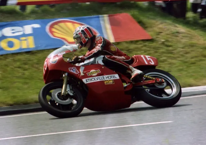 Framed Print : Bernard Murray (Kawasaki) 1982 Formula One TT
