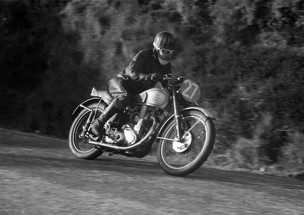 Bert Nowell (BSA) 1952 Junior Clubman TT