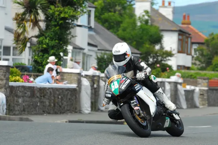 Framed Print : Billy Cummins (Kawasaki) 2014 Southern 100 Framed Print : Billy Cummins (Kawasaki) 2014 Southern 100