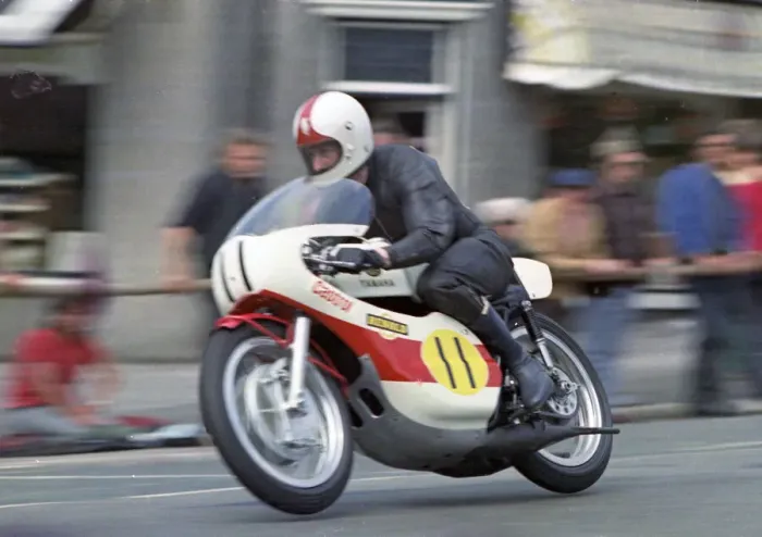 Framed Print : Billy Guthrie (Danfay Yamaha) 1973 Senior TT Framed Print : Billy Guthrie (Danfay Yamaha) 1973 Senior TT