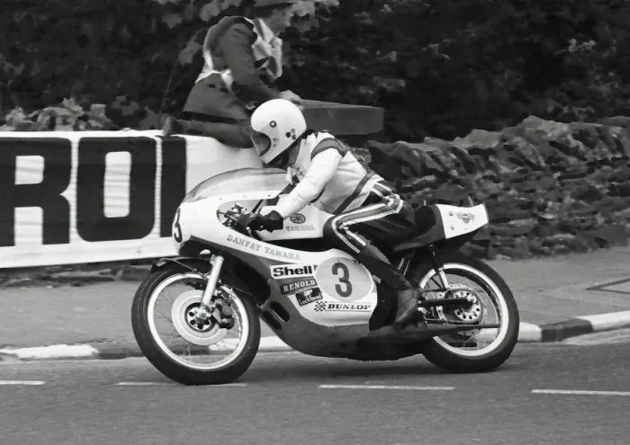 Framed Print : Billy Guthrie (Danfay Yamaha) 1975 Senior TT