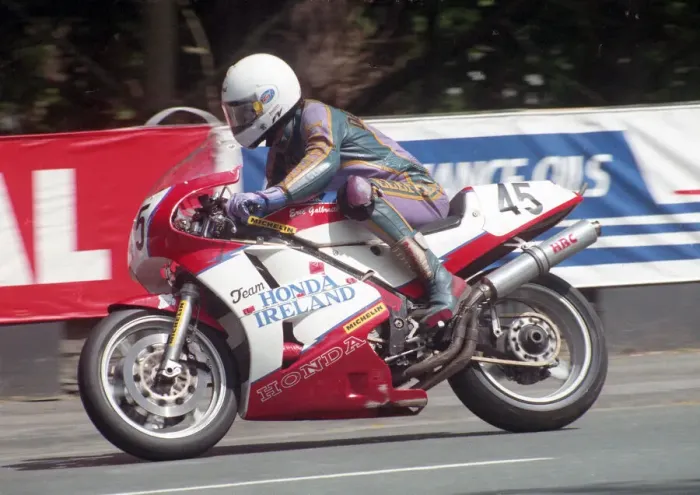 Framed Print : Blair Degerholm (Honda) 1995 Senior TT Framed Print : Blair Degerholm (Honda) 1995 Senior TT