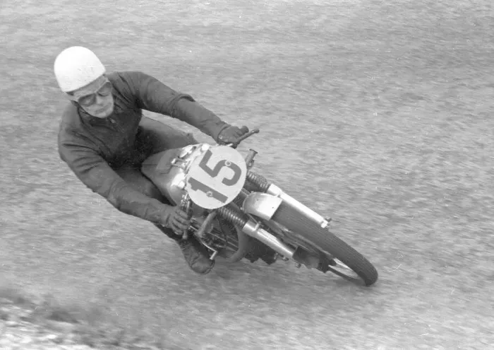 Framed Print : Bob Anderson (GMS) 1957 Lightweight TT Framed Print : Bob Anderson (GMS) 1957 Lightweight TT