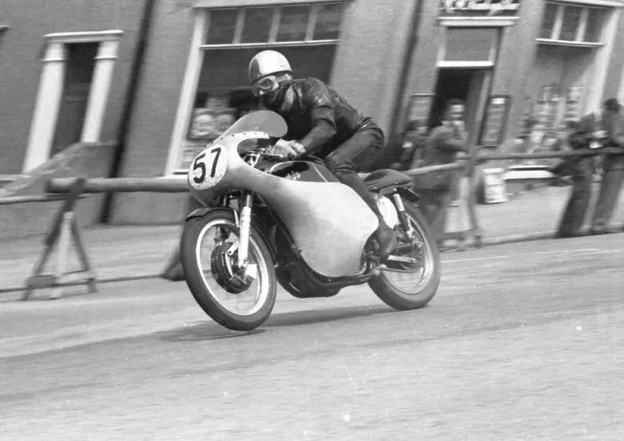 Framed Print : Bob Brown (AJS) 1958 Junior TT Framed Print : Bob Brown (AJS) 1958 Junior TT